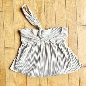 Heartloom Boho White One-Shoulder Satin Feel Crop top Size Medium
